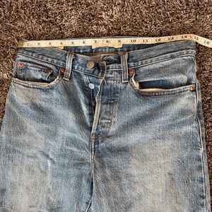Levi’s wedgie jeans size 27 EUC
